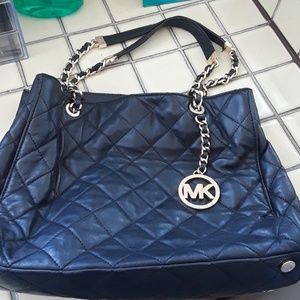Michale Kors Purse